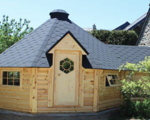 Traditional Style BBQ Hut with Extension