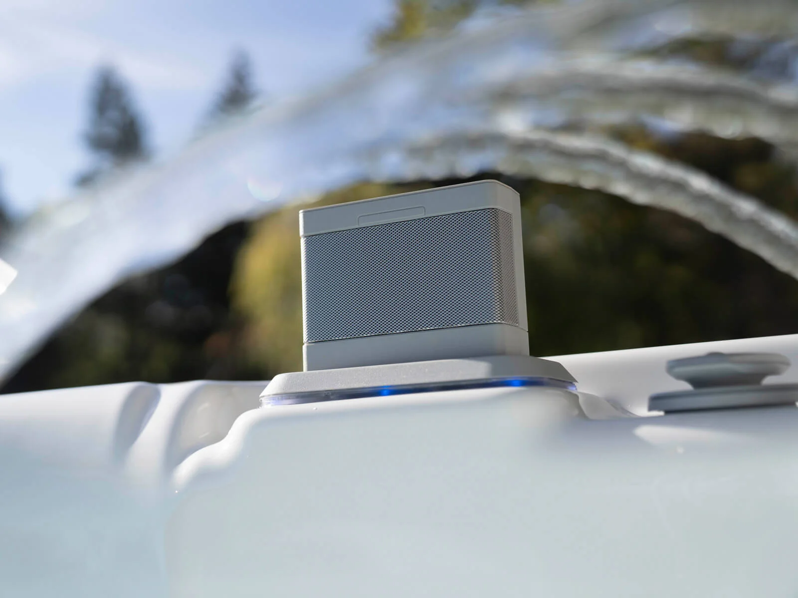 6-hot-spring-highlife-prodigy-speaker-waterfall